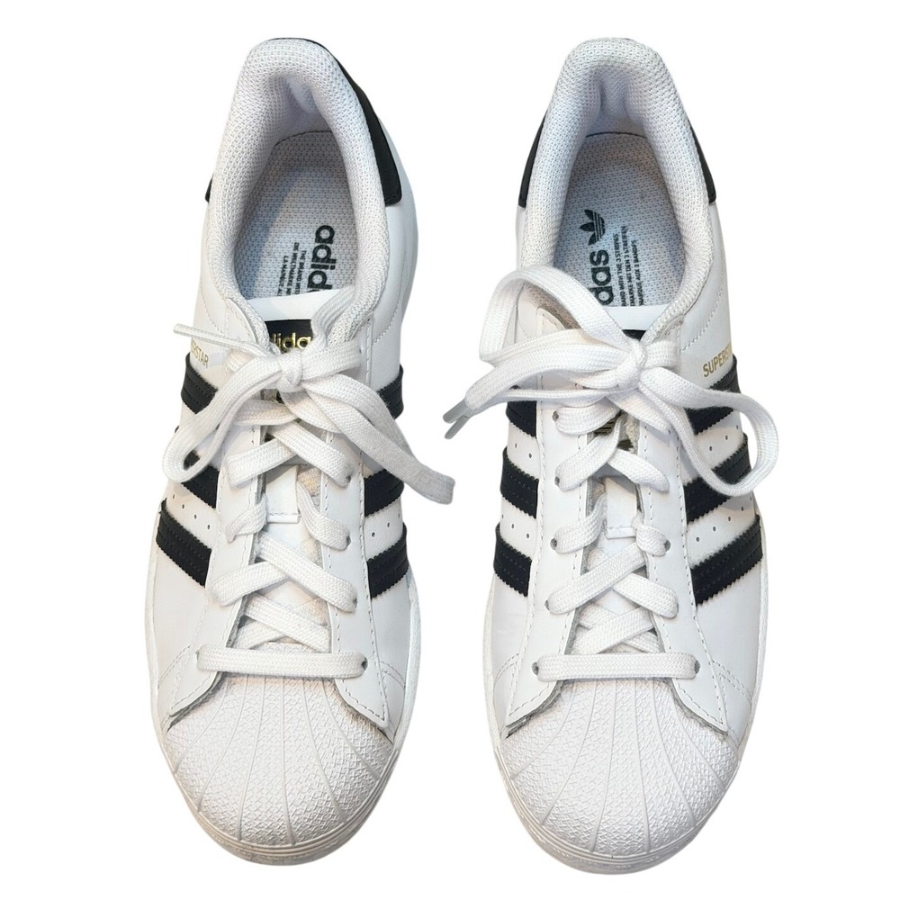 Classic‎ Adidas Superstar White with Black 3-Stripes Size 7